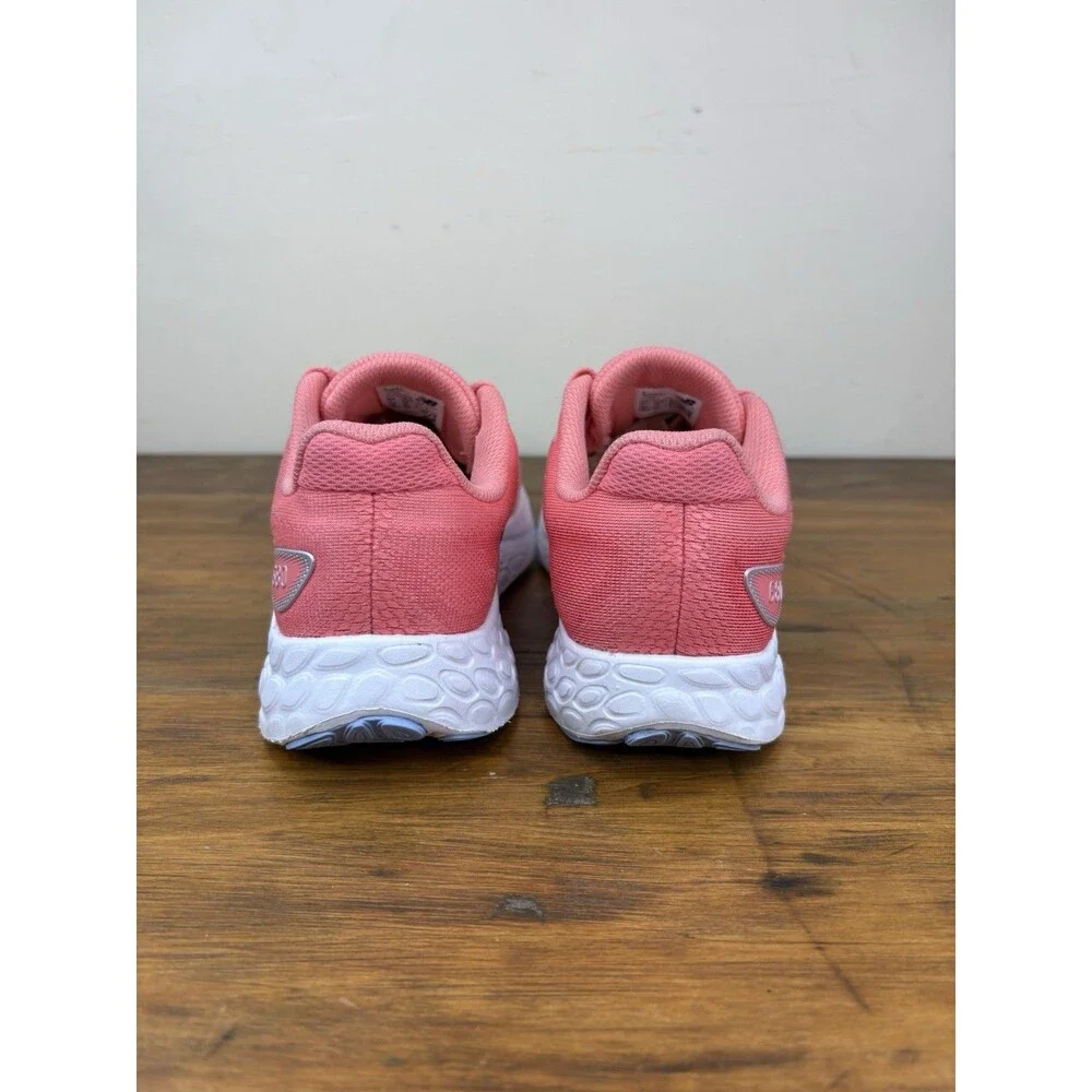 New Balance Fresh Foam 680v8 Womens Size 8.5 B Pink Coral Running Shoes Sneakers